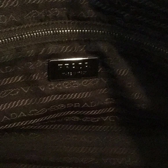 COA❣️❣️Vintage Prada Stampata Grana Pagelia Old Bowler Bag with COA - Picture 11 of 14